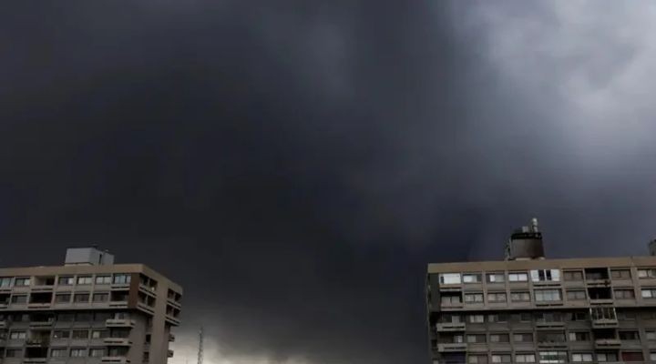 ইরানে অ্যাসিড বৃষ্টি’র শঙ্কা জানাচ্ছে দেশটির রেড ক্রিসেন্ট